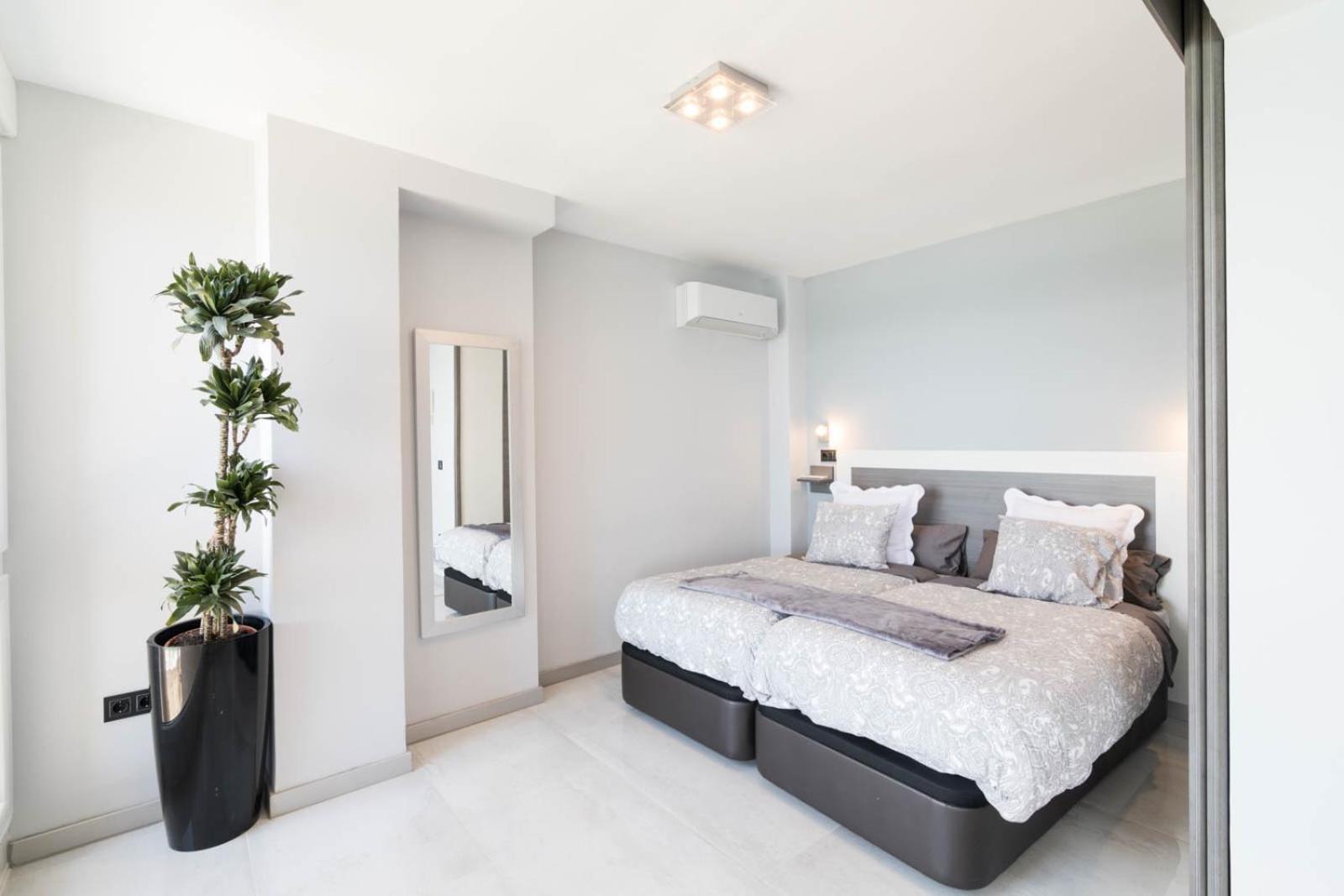 Deluxe Supreme Apartment Malaga Bagian luar foto