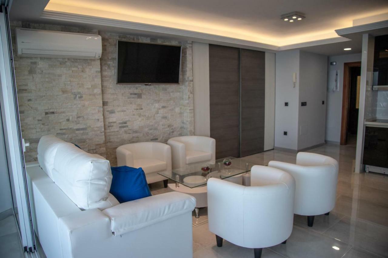 Deluxe Supreme Apartment Malaga Bagian luar foto