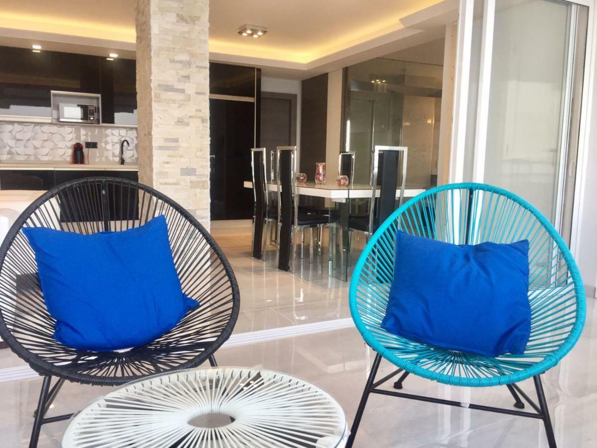 Deluxe Supreme Apartment Malaga Bagian luar foto