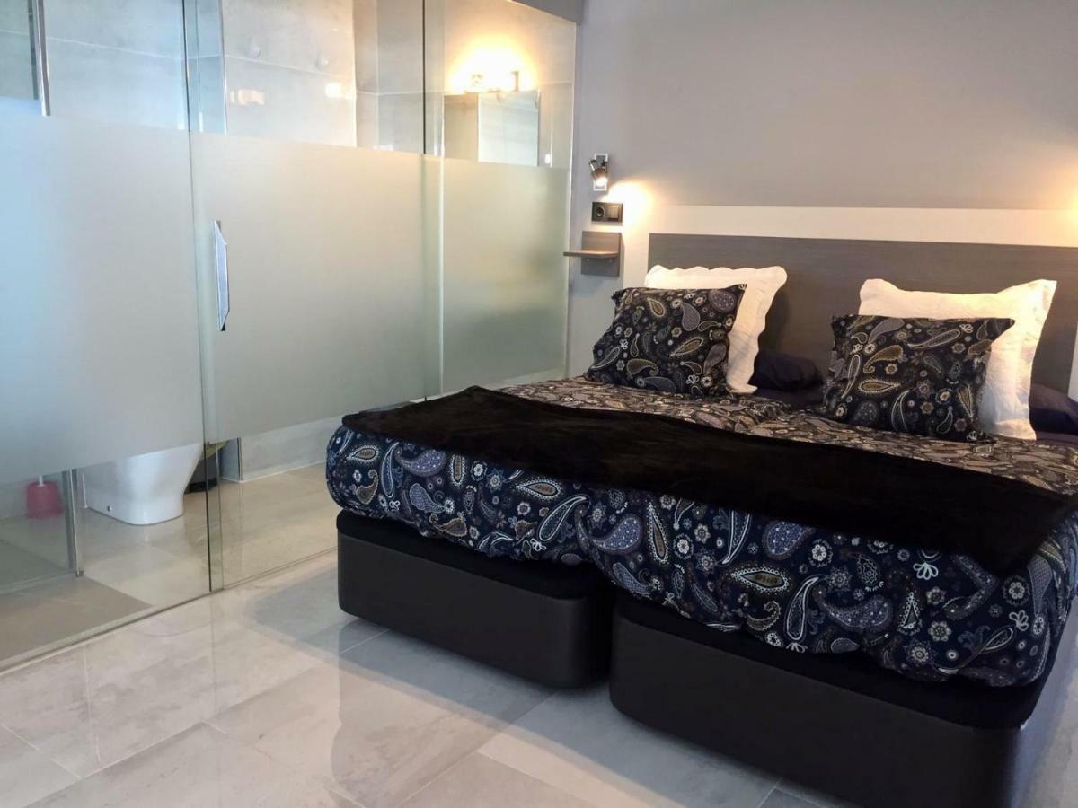 Deluxe Supreme Apartment Malaga Bagian luar foto